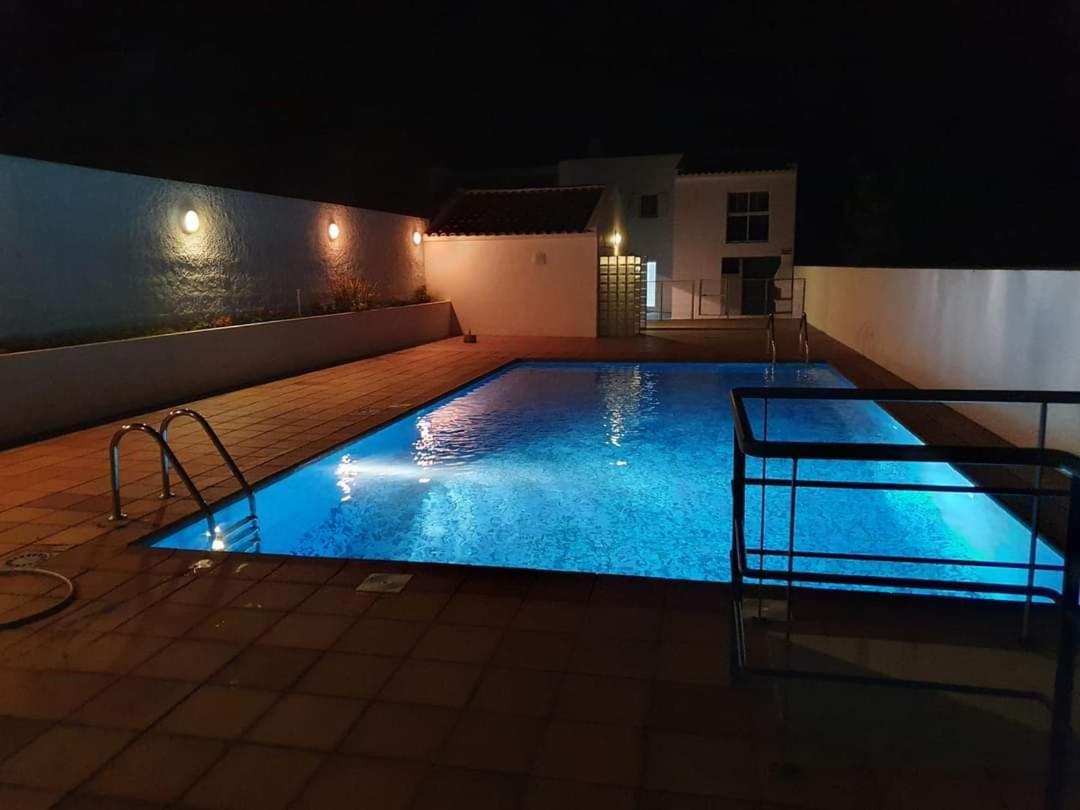Casa Dos Amigos Villa Ponta Delgada Buitenkant foto