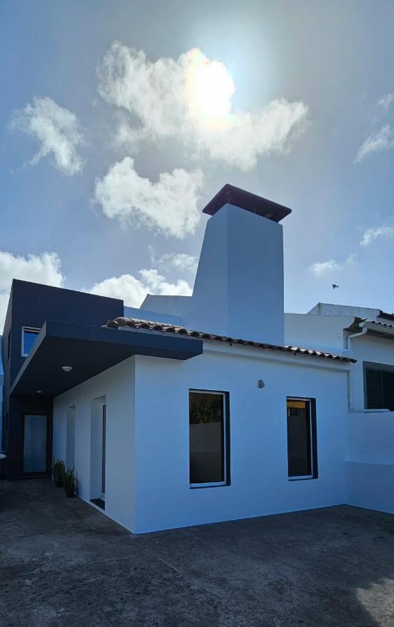 Casa Dos Amigos Villa Ponta Delgada Buitenkant foto